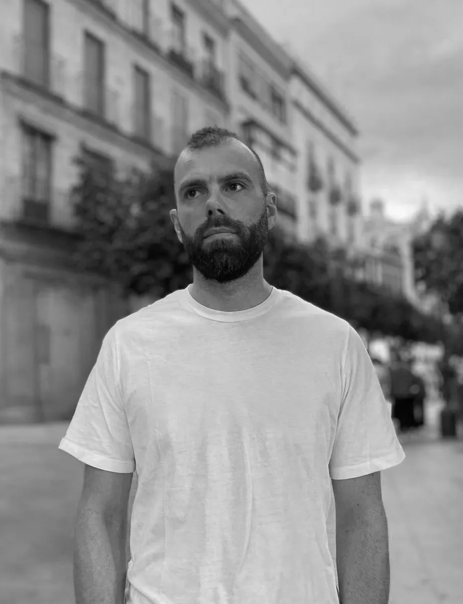 Bruno Martins - Graphic Designer and Web Developer